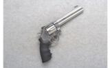 Smith & Wesson Model 629-4 .44 Magnum - 1 of 2