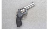 Smith & Wesson ~ 686-5 ~ .357 S&W Magnum - 1 of 2