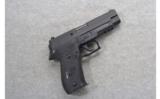 Sig Sauer ~ P226 ~ .40 S&W - 1 of 2