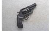 Smith & Wesson ~ Govenor ~ .45 Colt - .45 ACP - .410 Bore (2.5 Inch) - 1 of 2