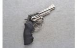 Smith & Wesson ~ 19-6 ~ .357 Magnum - 1 of 2