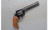 Dan Wesson ~ Revolver ~ .44 Magnum - 1 of 3