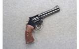 Smith & Wesson ~ 586-8 ~ .357 Magnum - 1 of 2