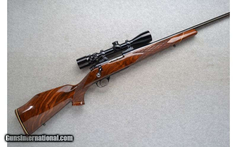 Weatherby ~ Mark V Varmintmaster ~ .22-250 Rem.