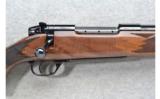 Weatherby ~ Mark V ~ .257 Wby. Mag. - 3 of 9