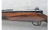 Weatherby ~ Mark V ~ .257 Wby. Mag. - 8 of 9