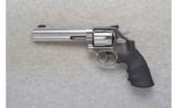 Smith & Wesson ~ 686-6 ~ .357 Magnum - 2 of 2