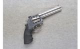 Smith & Wesson ~ 686-6 ~ .357 Magnum - 1 of 2