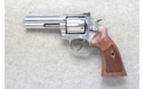 Smith & Wesson ~ 686-4 ~ .357 Magnum - 2 of 2