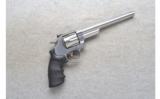 Smith & Wesson ~ 629-5 ~ .44 Magnum - 1 of 2