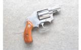 Smith & Wesson ~ 640 ~ .38 Special - 1 of 2