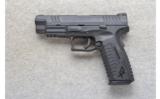 Springfield Armory ~ XDm-40 ~ .40 S&W - 2 of 2