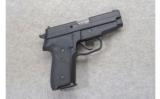 Sig Sauer ~ P229 ~ .40 S&W / .357 Sig. Cal. - 1 of 3