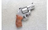 Smith & Wesson ~ 627-5 ~ .357 Mag. - 1 of 2