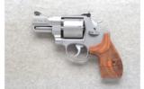 Smith & Wesson ~ 627-5 ~ .357 Mag. - 2 of 2