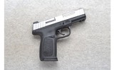 Smith & Wesson ~ SD40 VE ~ .40S&W - 1 of 2