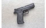 Smith & Wesson ~ M&P 40 ~ .40 S&W - 1 of 2