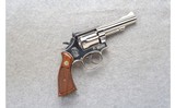 Smith & Wesson ~ 15-4 ~ .38 Special - 1 of 2
