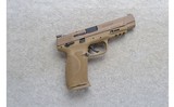 Smith & Wesson ~ M&P9 M2.0 ~ 9mm - 1 of 2