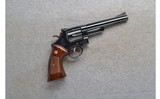 Smith & Wesson ~ 29-2 ~ .44 Magnum - 1 of 2