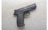 Smith & Wesson ~ M&P 40 ~ .40 S&W - 1 of 2