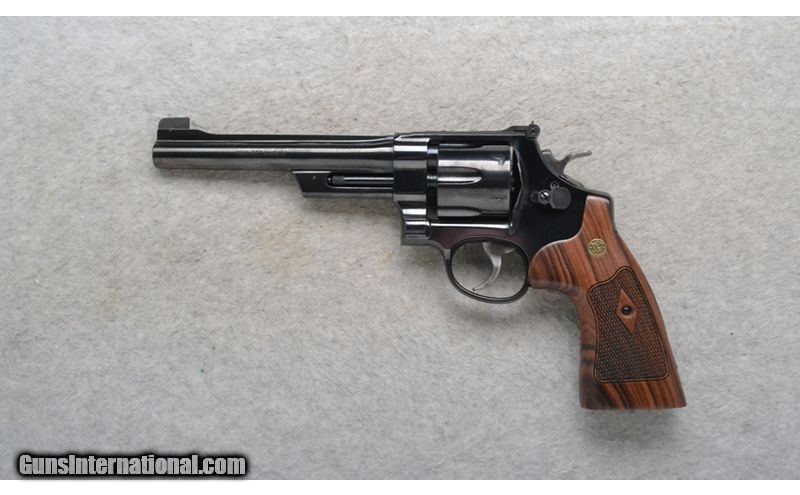 Smith & Wesson ~ 27-9 ~ .357 Magnum