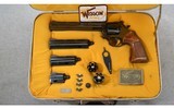 Dan Wesson ~ D.A. Revolver ~ .357 Magnum ~ 4 barrels - 3 of 3