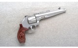 Smith & Wesson ~ 629-6 Performance Center ~ .44 Magnum - 1 of 2