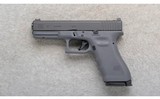 Glock ~ 17 ~ 9mm - 2 of 2