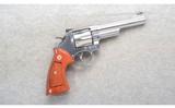 Smith & Wesson ~ 629-6 ~ .44 Magnum - 1 of 2