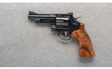 Smith & Wesson ~ 29-10 ~ .44 Magnum - 2 of 2