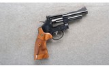 Smith & Wesson ~ 29-10 ~ .44 Magnum - 1 of 2