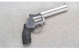 Smith & Wesson ~ 686-6 ~ .357 Magnum - 1 of 2