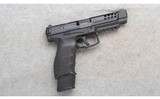 Heckler & Koch ~ VP9L ~ 9mm - 1 of 2