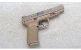 Smith & Wesson ~ M&P9 M2.0 ~ 9mm - 1 of 2