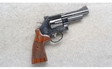 Smith & Wesson ~ 29-10 ~ .44 Magnum - 1 of 2