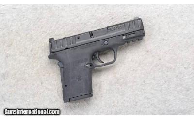 Smith & Wesson ~ Equalizer ~ 9mm
