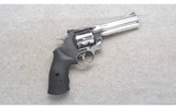 Smith & Wesson ~ 629-6 Classic ~ .44 Magnum - 1 of 2