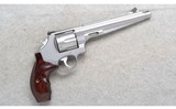 Smith & Wesson ~ 629-6 Performance Center ~ .44 Magnum - 1 of 2