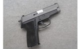 SIG Sauer ~ P229 ~ .40 S&W - 1 of 2