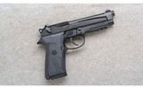 Beretta ~ 90two ~ .40 S&W - 1 of 2