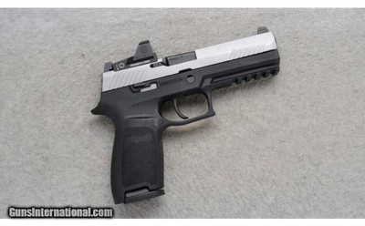 Sig Sauer ~ P320 ~ 9mm