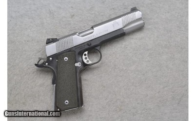 Springfield ~ 1911 A-1 ~ .45 Auto