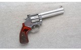Smith & Wesson ~ 686-6 ~ .357 Magnum - 1 of 2