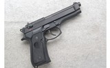 Beretta ~ 96 ~ .40 S&W - 1 of 2