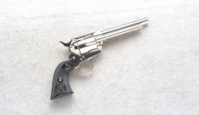 Colt ~ Single Action Army ~ .45 LC