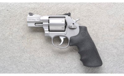 Smith & Wesson ~ 686-6 Performance Center ~ .357 Magnum