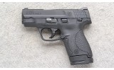 Smith & Wesson ~ M&P 9 Shield ~ 9mm