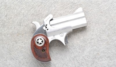 Bond Arms ~ Cowboy Defender ~ .45 LC/.410 Bore (2.5 inch)
