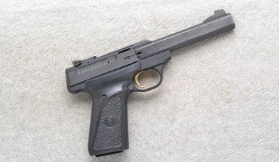 Browning ~ Buck Mark ~ .22 LR